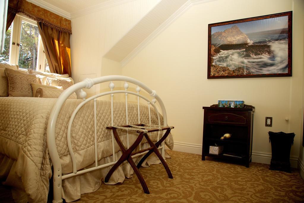 Monarch Cove Inn Capitola Bilik gambar
