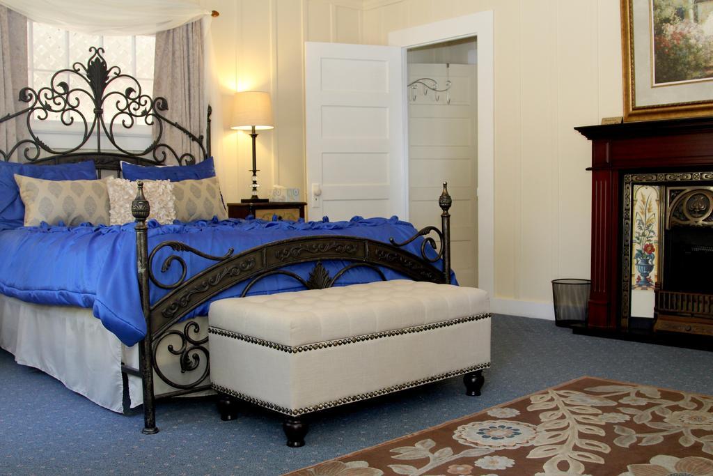 Monarch Cove Inn Capitola Bilik gambar